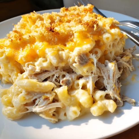 Classic Mac Cheese BBQ Chicken